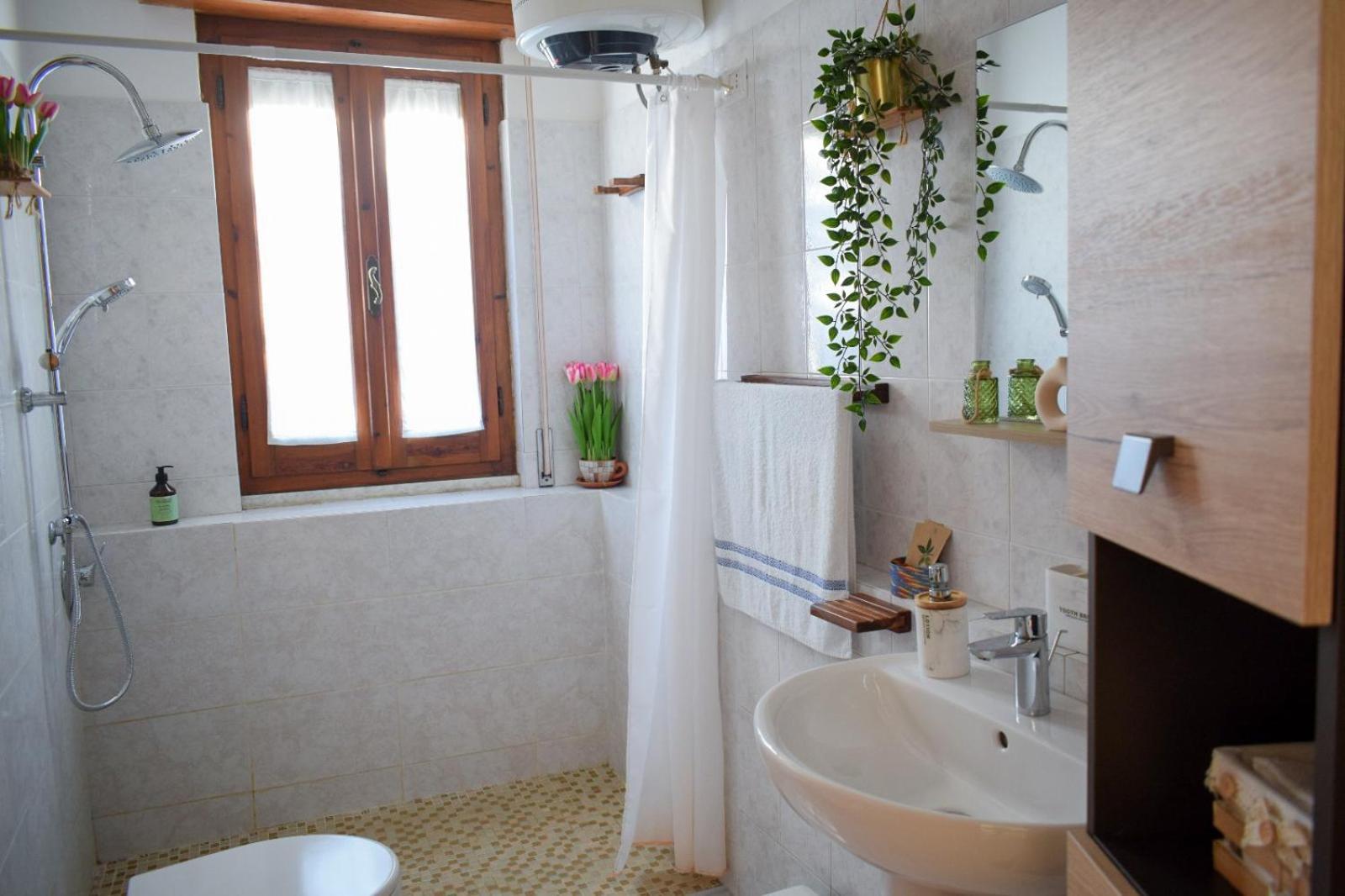 La Casa Del Carrubo Villa Cagliari Luaran gambar